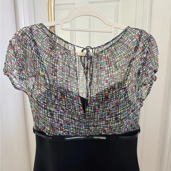 Tahari size 6 belted dress - Picture 4 of 9